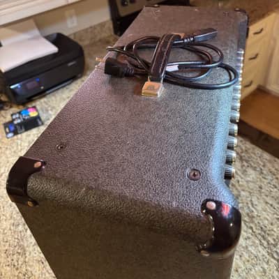Marshall JTM 60 2-Channel 60-Watt 3x10" Guitar Combo image 5