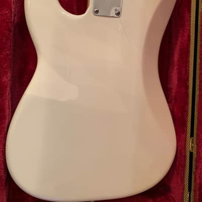 Fender Vintage American Precision Bass ‘57 white image 8