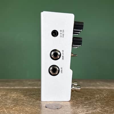 Walrus Audio Mako D1 High-Fidelity Stereo Delay V1 2020 - 2021 - Silver image 4