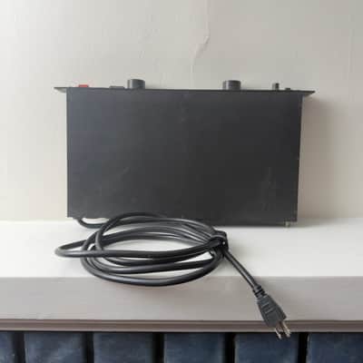 Immagine Furman PL-Plus Series II Power Conditioner and Light Module 2000s - Black - 4