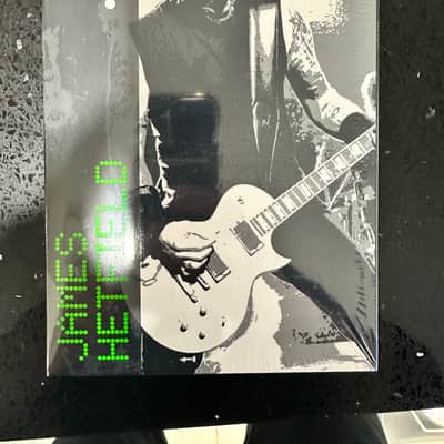 EMG JH Het Set - Gold image 2