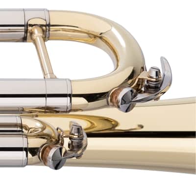 Stagg LV-TR5205 ML-Bore Gold Brass Leadpipe  Key of Bb Trumpet w/Case & Mouthpiece 7C & Silver Plated image 8