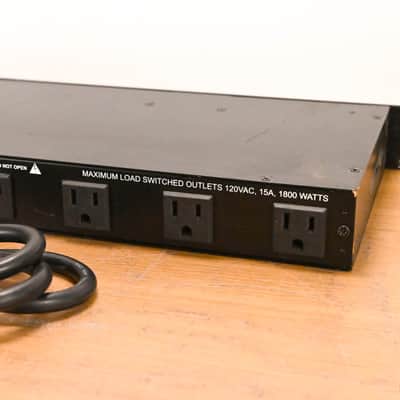 ART SP-4x4 Rackmount 8 Outlet Power Conditioner w/ Voltmeter & Lights CG010DV image 7