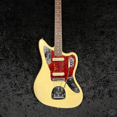 Fender Jaguar 1966 in olympic white finsih with original case image 1