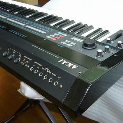 Akai AX-80 (vintage polyphonic analogue synthesiser AX 80 8 voice DCO collectable) image 8