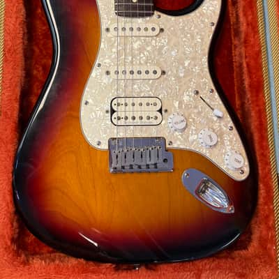 Fender Lonestar Stratocaster HSS, Sunburst with Tweed Case - Pre Owned image 3
