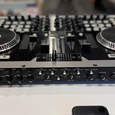 Pioneer DDJ-1000SRT 4-Channel Serato DJ Controller 2019 - Present - Black image 3
