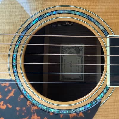 Larrivee L-09 (2010) Made in USA image 2