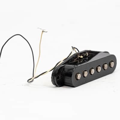 Red Rhodes Velvet Hammer Bridge Single Coil Pickup 4.54K Vintage Hot Strat image 2