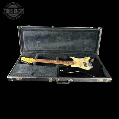 Used Squier Stratocaster HSS Black w/case TSU25011 image 18