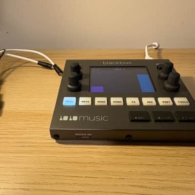 1010 Music Blackbox Desktop Compact Sampling Studio image 2