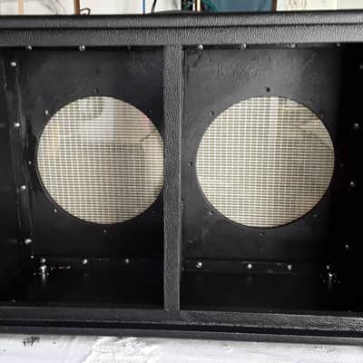 Boutique 2x12 extension cabinet image 11