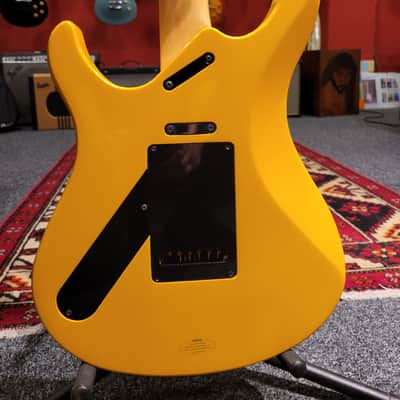 Yamaha Pacifica 2000s - Yellow Metallic image 7