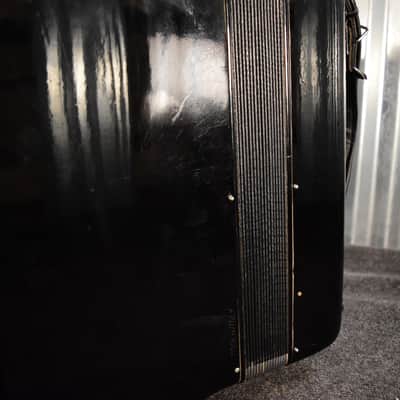 Guerrini Company 2/4 Student Accordion image 15