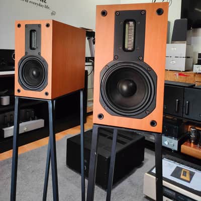 ROSE MUSIC BY MARK LEVINSON ROSEBUD image 2