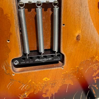 Fender Mike McCready Signature Stratocaster 2023 - Present - 3-Color Sunburst Relic image 9