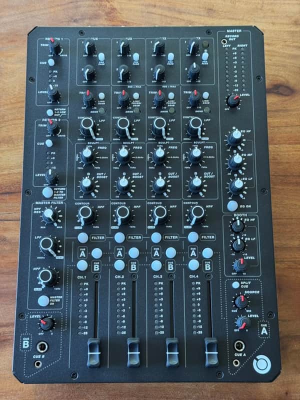 Allen & Heath Play Differently Model 1.4 4-Channel Analog Mixer