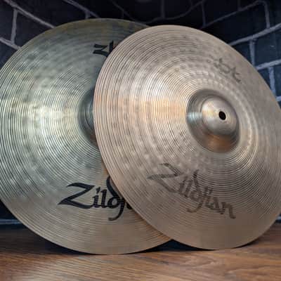 Zildjian 14" ZBT Hi‑Hat Cymbals (Pair) – 2005–2019 – Traditional Finish – Bright Attack • Cutting Chick image 10