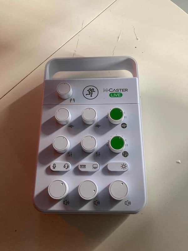 Mackie M-Caster Live Portable Live Streaming Mixer 2022 - Present - White image 1
