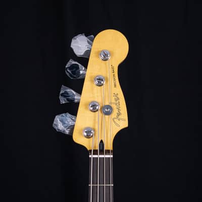Fender Player II Precision Bass 2024 - Present - Coral Red image 5