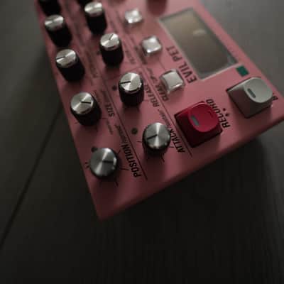 Endorphin.es Evil Pet 2026 - Present - Red image 3