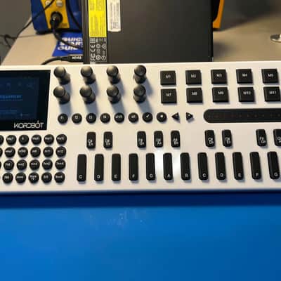 Isla Instruments Kordbot works great slightly scuffed screen low price image 1