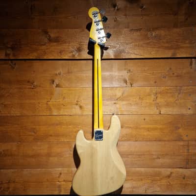 Squier Classic Vibe 70s Jazz Bass; Natural: Serial No: ICSH24024245 | Second Hand image 4