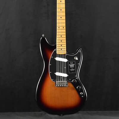 Immagine Mint Fender Player II Mustang 3-Color Sunburst Maple Fingerboard - 2