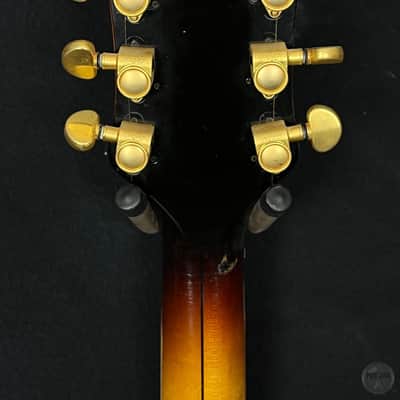 Gretsch Synchromatic model 6037 from 1952 in sunburst finish with case image 8