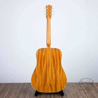 Gibson Hummingbird Original Heritage Cherry Sunburst image 8