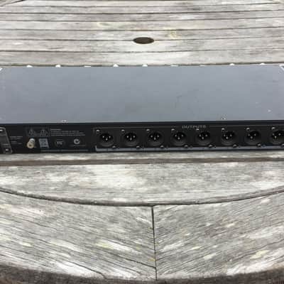 2000s SM Pro Audio D18E 8 Channel D.I. Box / Mixer image 4