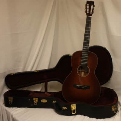 Martin Custom Shop 00-18VS UMGF 2013 Ambertone 1933 Sunburst image 1