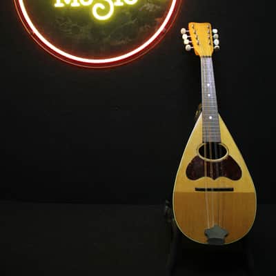 Lyon & Healy BOWLBACK MANDOLIN 1900'S - NATURAL image 1