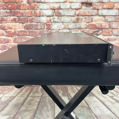 dbx 1066 Dual-Channel Compressor / Limiter / Gate 2010s - Black image 14