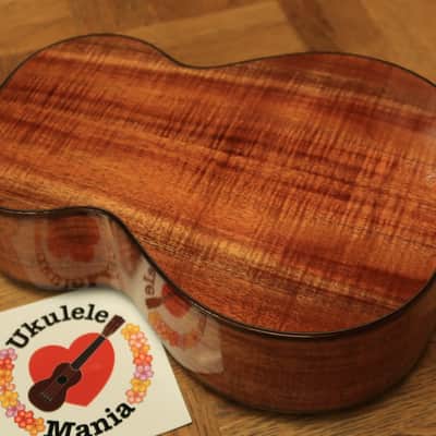 Kamaka HF 2D2I 100 Custom Slot head Concert Ukulele with Paua Shell Binding #3217 2016 Gloss Finish image 8