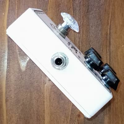 Xotic RC booster v1 2000 - white image 4