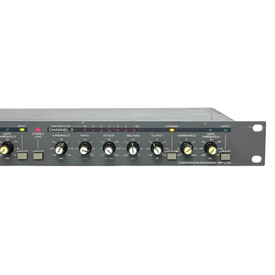 Sony SRP-L210 Compressor Expander Dynamic Processor Audio Rack Unit Expander Peak Limiter rare Made in Japan Worldwide Shipment image 3