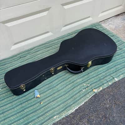 Collings Dreadnought Guitar Case (Hardshell) – Very Good Condition image 2