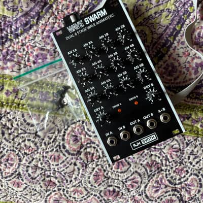 AJH Synth Wave Swarm - Black image 1