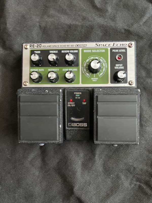 Boss Re-20 Space Echo