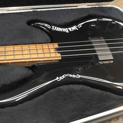 Peavey Jack Daniels USA Signature 4-string Electric Bass w/Case black Daniel's cirrus image 1