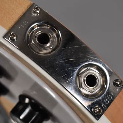 1998 Rickenbacker 4003 Mapleglo Electric Bass w/OHSC image 15