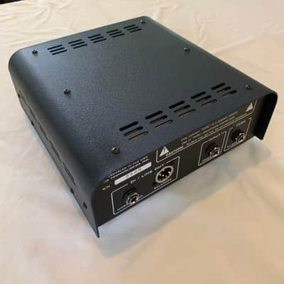 Suhr Reactive Load 8 Ohm DI Box - Black image 3
