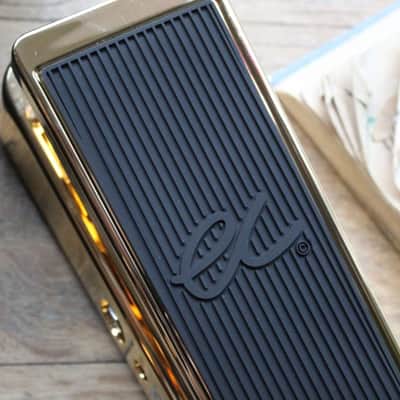 DUNLOP "EC95G Eric Clapton Signature Cry Baby Wah Gold" image 2