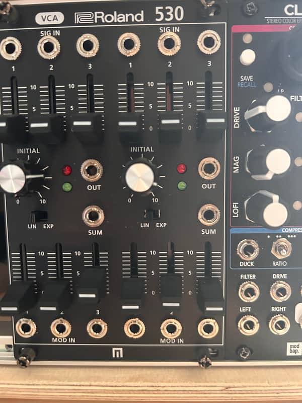 Roland System-500 530 Eurorack Dual VCA Module 2016 - Present - Black image 1
