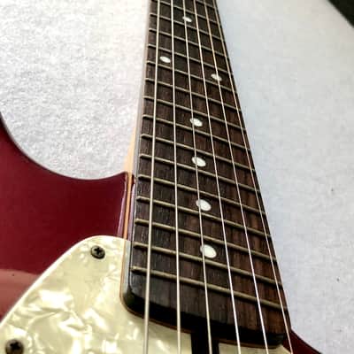 🎻K-on! guitar 🎻 中野梓 輕音少女 NAKANO AZUSA K on けいおん 結他Official Jazz master Cobain Anime guitar。Cosplay Houkago Tea Time HTT ‘69 Reissue Mustang in Candy Apple Red Fender Japan 秋山澪。🪴🌸👱🏻♀️🌟 image 10