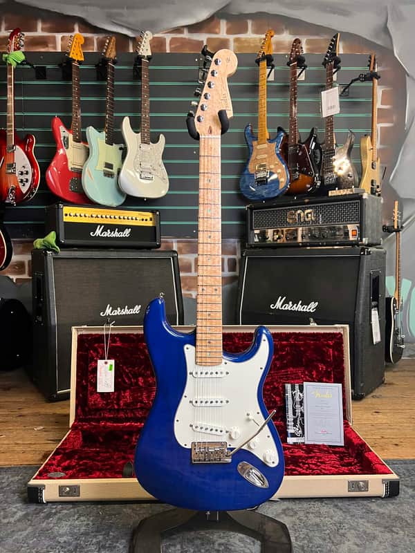 Fender Custom Shop Custom Deluxe Stratocaster | Reverb UK