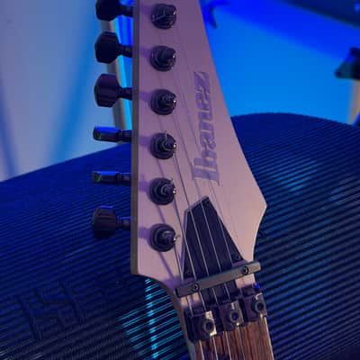 Ibanez RG2570EX vital silver Prestige image 17