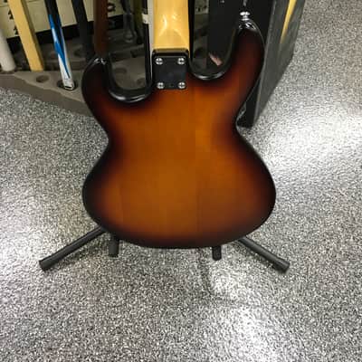 Peavey T-15 1981 - 1983 - Sunburst image 4