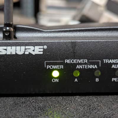 Shure UT4-TC Wireless Receiver UHF Bodypack Receiver – 603.900 MHz – Powers On image 3